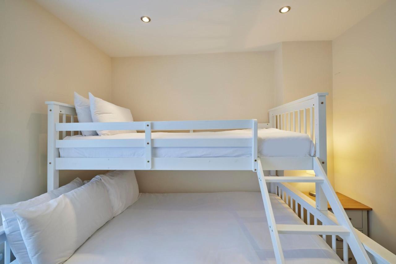 Host & Stay - Kurnell Cottage Стейтс Екстериор снимка